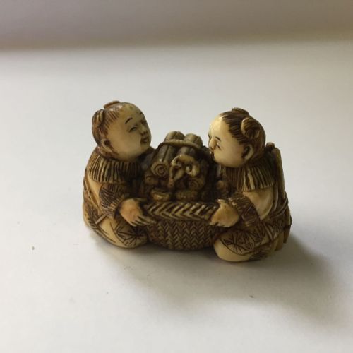 Null A collection of eleven ivory and horn Japanese netsuke, 19th century, to in&hellip;