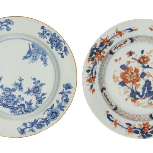 Null Deux assiettes en porcelaine d'exportation chinoise, 18e siècle, l'une pein&hellip;