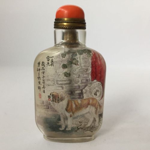 Null A Chinese inside-painted glass snuff bottle decorated with a St Bernard sta&hellip;