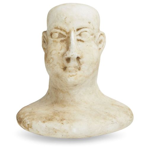 Null 一个巴克特里亚大理石头像，大约在公元前3世纪末至2世纪初，高8.6厘米。



出处。形成于20世纪70年代的私人家庭收藏，2004年赠送给现在的主人&hellip;