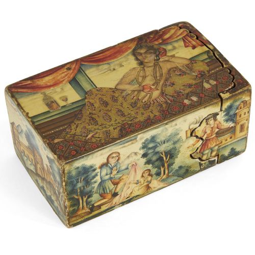 Null 来自重要私人收藏的财产



一件精美的卡贾尔漆纸糊化妆品盒，伊朗，18世纪末，长方形的盒子，一端可以推开，露出一个有三个小盖子的托盘，另一端可以推开&hellip;