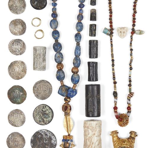 Null Collier d'Asie occidentale réenroulé composé de perles d'agate et de cornal&hellip;