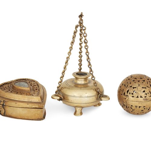 Null A cast brass incense burner, brass hanging oil lamp and hear-shaped lime pa&hellip;