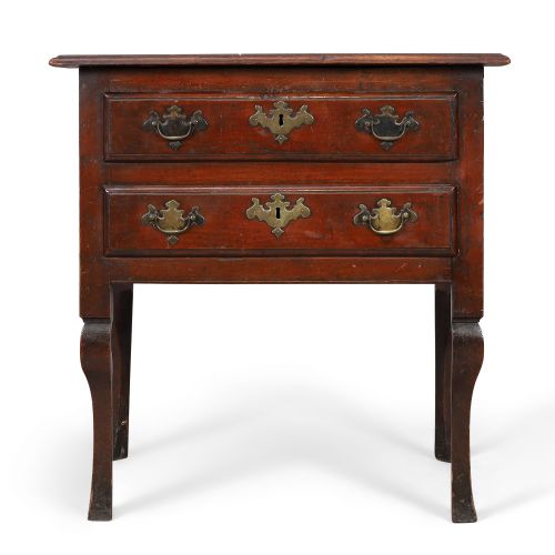 Null A George II walnut side table, second quarter 18th century, the rectangular&hellip;