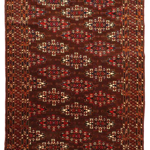 Null An Afghan Yamout rug, third quarter 20th century, the central field with re&hellip;