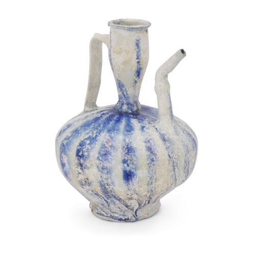 Null A vendre sans réserve

Pichet globulaire en poterie bleu cobalt et blanc,

&hellip;