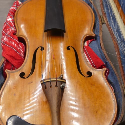 Violon Paul Beuscher luthier, 19 boulevard bon marché à Paris 1909. Violon avec &hellip;