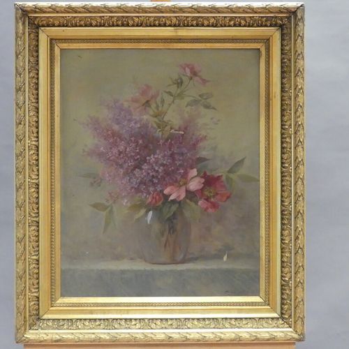 Null Nature morte au bouquet de roses et lilas, huile sur toile. Dimensions : 55&hellip;