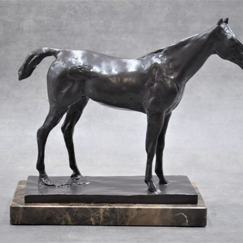 D'après Edgar DEGAS (1834-1917), Bronze. D'après Edgar DEGAS (1834-1917), "Cheva&hellip;
