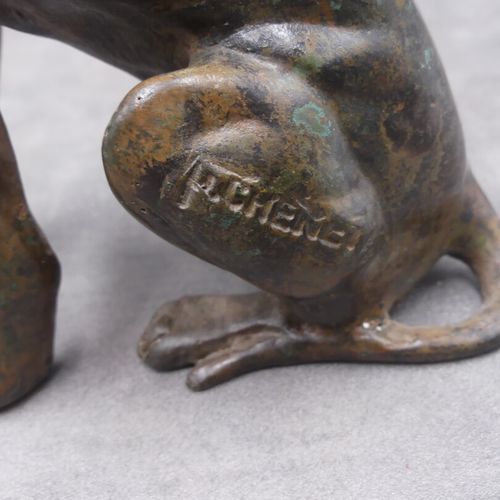 Null Pierre CHENET, Suite de 3 chiens en bronze. Dimensions à compléter. Chien d&hellip;