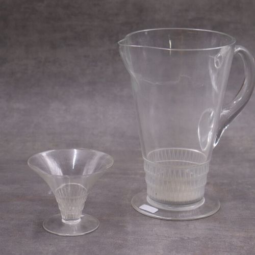 René LALIQUE René LALIQUE. Meeting of a crystal jug and a crystal cup with frost&hellip;