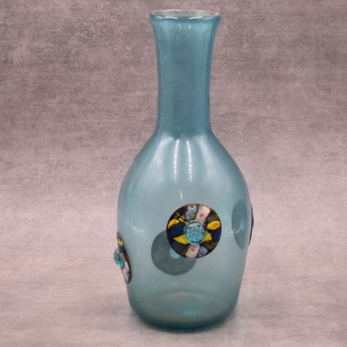 Vase Dans le goût de PANTIN, Vase bouteille en verre bleu émaillé. Hauteur : 35 &hellip;