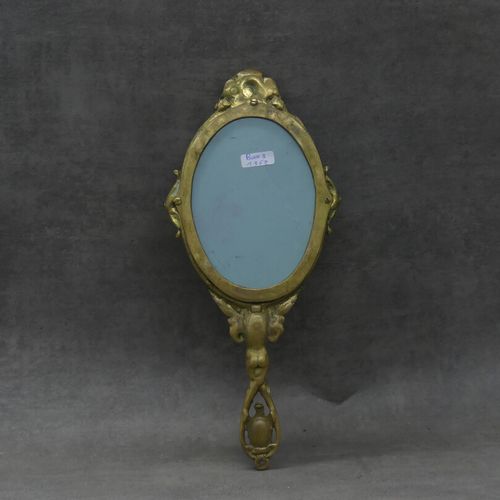 Null Miroir à main a décor d'anges en bronze, Hauteur :31 cm