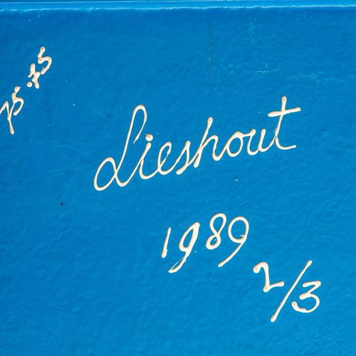 Joep van Lieshout (1963) Joep van Lieshout (1963), Hard Edge Table, blue lacquer&hellip;