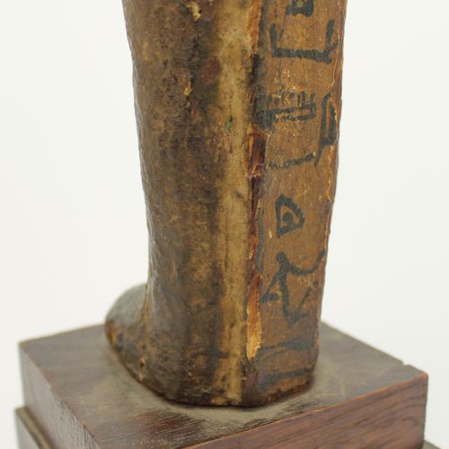 An Egyptian painted wood Ptah-Sokar-Osiris figure Figura egizia in legno dipinto&hellip;