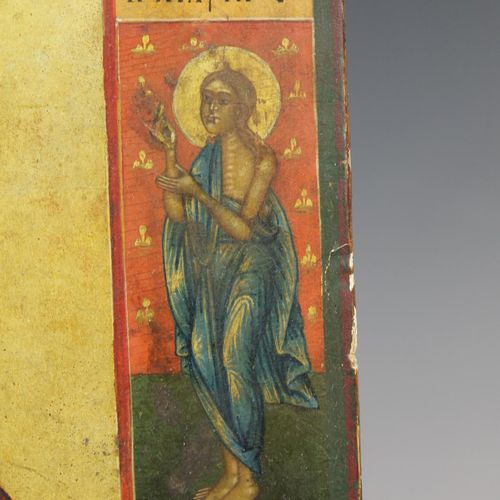 Een 19e eeuws Russisch icoon 一幅19世纪的俄罗斯圣像，圣母玛利亚，上帝之母，手臂上有基督的孩子。状况良好，有一些旧的修复工作。19&hellip;