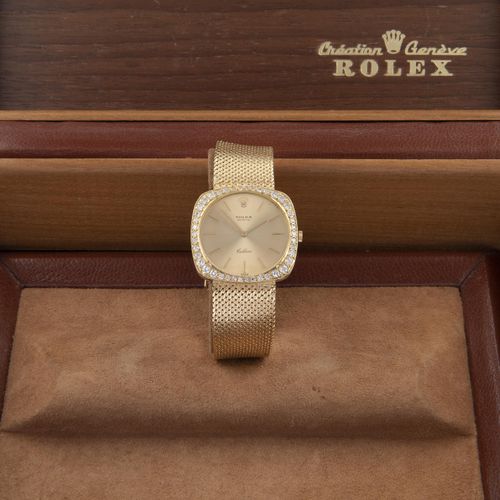 An 18k gold gentlemen's wristwatch, Rolex Cellini Une montre-bracelet pour homme&hellip;