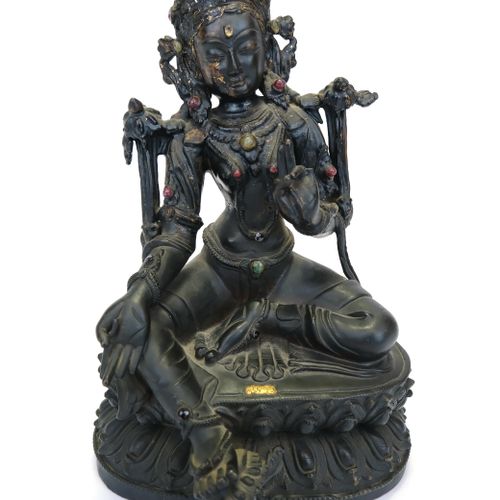 A bronze Śyāmātārā (Green Tārā) with traces of gilt A bronze Śyāmātārā (Green Tā&hellip;