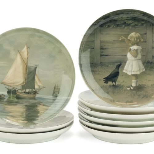 Nine Danish Art Nouveau Bing & Grondahl porcelain wall plates Nueve platos de pa&hellip;