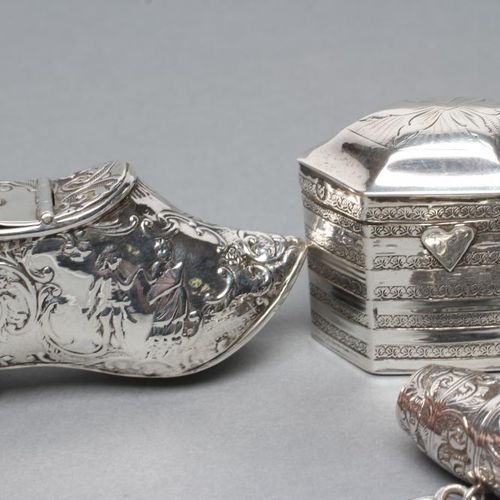 Null Späte viktorianische Silberdose und Deckel, Importeur J.G. Perry, London 19&hellip;