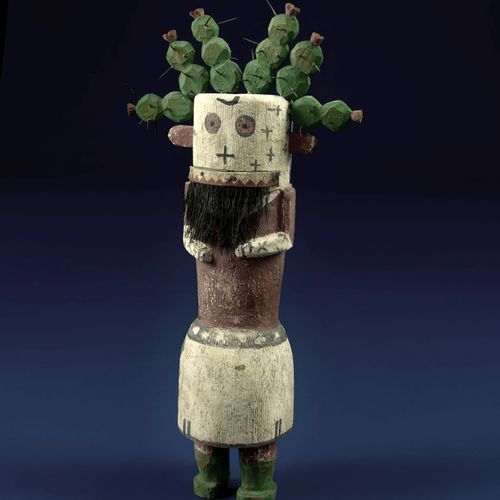 YUNG'A KACHINA 
Kachina Cactus, Prickly Pear kachina. 
Bois de résineux (probabl&hellip;