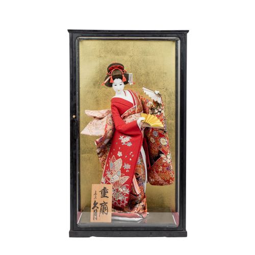 Modellpuppe 'Geisha', JAPAN, 20. Jh., Poupée modèle 'Geisha', JAPON, 20e s., dan&hellip;