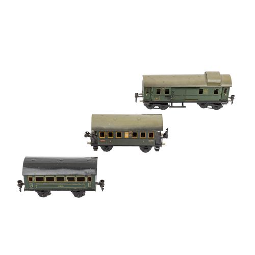 MÄRKLIN zwei Personen- und ein Gepäckwagen, Spur 0, 1932-49, MAERKLIN两辆客运车和1辆行李车&hellip;