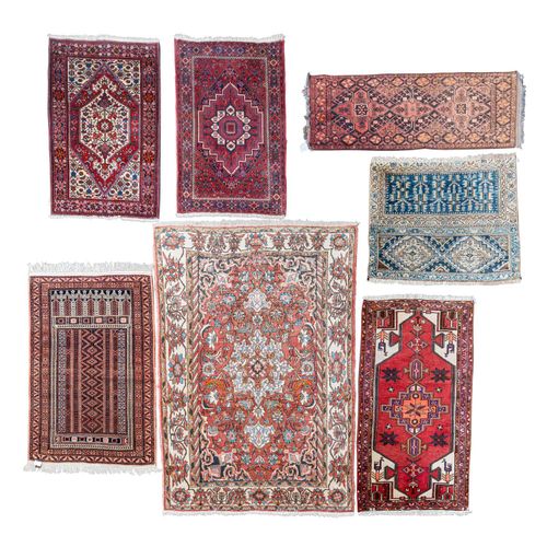 7 Orientteppiche: 7 tappeti orientali: BELUTSH, 1945/50 circa, 138x89 cm - 2 x G&hellip;