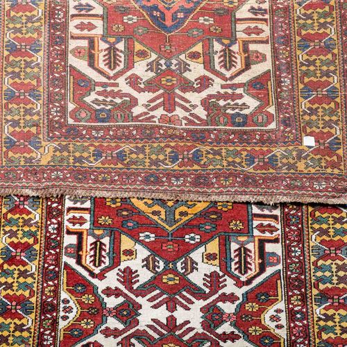 Orientteppich. LORI-ARMANIBAFF/PERSIEN, um 1930/35, 413x137 cm. Alfombra orienta&hellip;