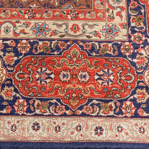 Orientteppich. TÄBRIZ/NORDWESTPERSIEN, 422x269 cm. Alfombra oriental. TABRIZ / P&hellip;