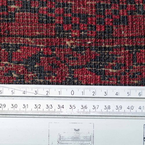 Konvolut: 3 dörfliche Teppiche, um 1950 Lote mixto: 3 alfombras de pueblo, alred&hellip;