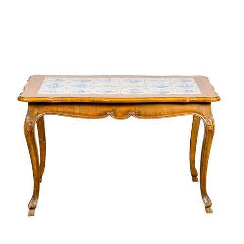 TISCH MIT DELFTER KACHELN TABLE WITH DELFT TILES

19th/20th century, walnut cons&hellip;