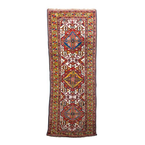 Orientteppich. LORI-ARMANIBAFF/PERSIEN, um 1930/35, 413x137 cm. Oriental carpet.&hellip;