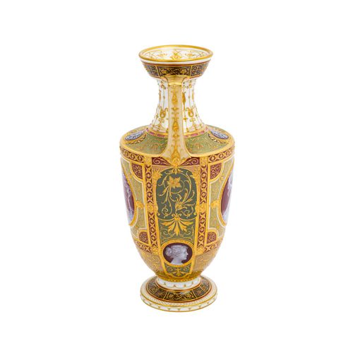 KPM BERLIN prächtige Amphorenvase, 20. Jh. KPM BERLIN : splendide vase amphore, &hellip;