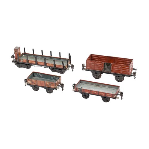 MÄRKLIN 4 Güterwagen, Spur 0, MÄRKLIN 4 wagons de marchandises, voie 0, comprena&hellip;