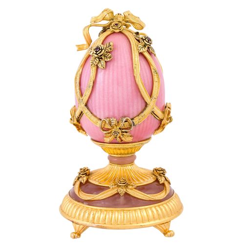FRANKLIN MINT Fabergé-Ei 'Rose Bouquet`, 925 Silber vergoldet, 20. Jh. 法贝热彩蛋 "玫瑰&hellip;