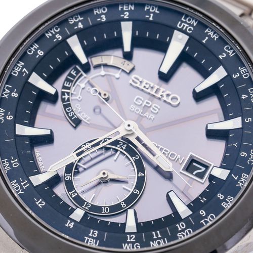 SEIKO Astron GPS Solar, Ref. 7X52-0AA0. Men's watch. Back then purchase  price: ,- euro. Titanium. Quartz-movement. Serial no. 202219. Signs of  wear on case and band. Box and papers enclosed, bought 06/2013.
