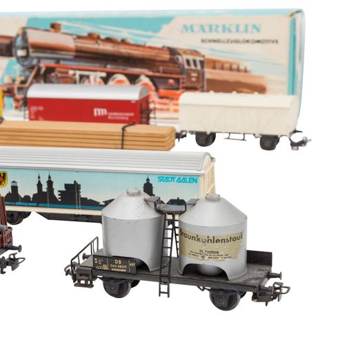 MÄRKLIN Konvolut aus zwei Lokomotiven, Güter- und Personenwagen, Spur H0, MÄRKLI&hellip;