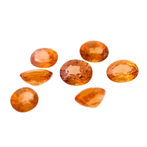 Konvolut 8 Spessartine zus. 12,7 ct, Mazzo di 8 spessartine per un totale di 12,&hellip;