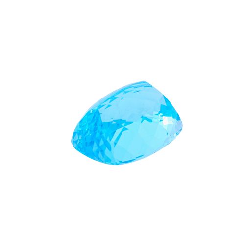 1 loser Sky Blue Topas von 62,85 ct 62.85克拉的松散天蓝色托帕石，24 x 18 x 14毫米。边缘处有轻微的缺口，其他&hellip;