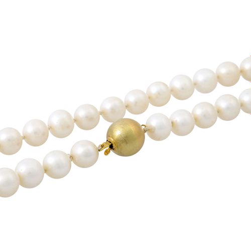 Perlenkette aus Süßwasserperlen, Collier en perles, perles de culture d'eau douc&hellip;