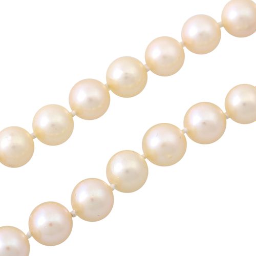 Akoya Zuchtperlkette, Akoya cultured pearls necklace, ca. 7,5 mm. Clasp 14K WG w&hellip;