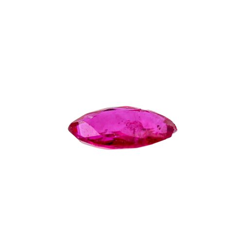 Konvolut Rubine von 6,9 ct, 6.9克拉的捆绑式红宝石，从珠宝中取出，不同的切割和尺寸，从约2.5-5毫米，有使用的痕迹。所有的宝石都&hellip;