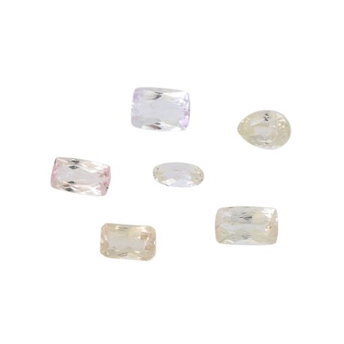 Konvolut 6 Kunzite/Hiddenite 一捆6个玫瑰黄色色调的昆仑石/紫晶石，共43.2克拉，梨形切割约13.3x9.7x8.7毫米（长宽），&hellip;