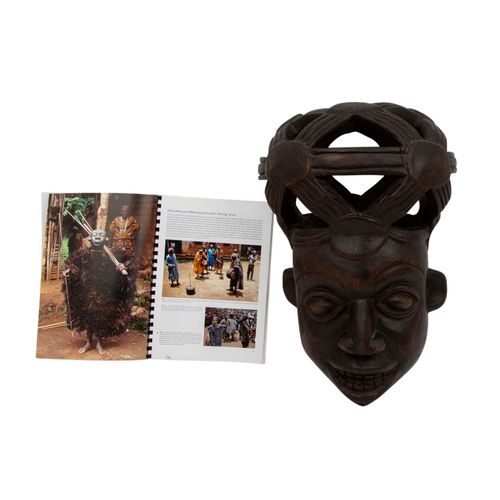 Maske Engu von Felingang (Kwifon) OKU-KAMERUN/ZENTRALAFRIKA, Masque Engu de Feli&hellip;