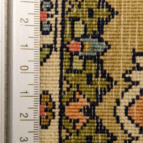 3 Orientteppiche aus Kaschmir-Seide, 20. Jh.: 3 tapis orientaux en soie du Cache&hellip;