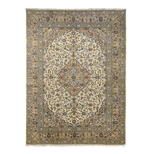 Orientteppich. KESHAN/IRAN, 20. Jh., 400x300 cm. Tapis oriental. KASHAN/IRAN, 20&hellip;