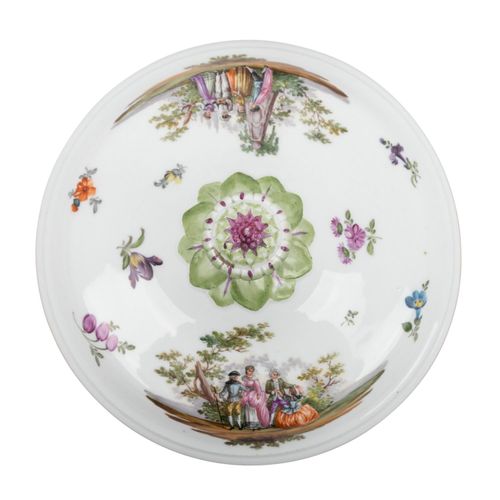 MEISSEN Terrine mit Watteauszenen, 1. H. 19. Jh. MEISSEN toureen con escenas de &hellip;