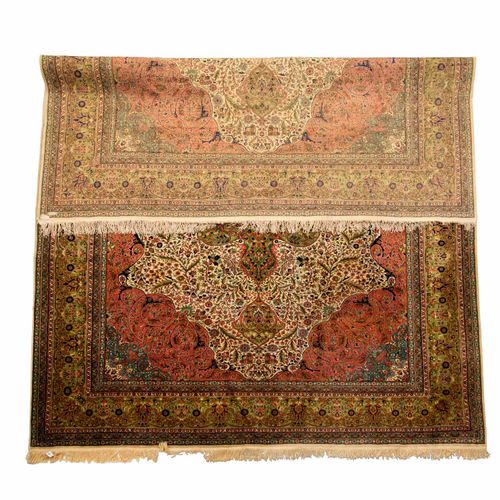 Orientteppich. PERSIEN, um 1920, 420x310 cm. Tapis oriental. PERSIE, vers 1920, &hellip;