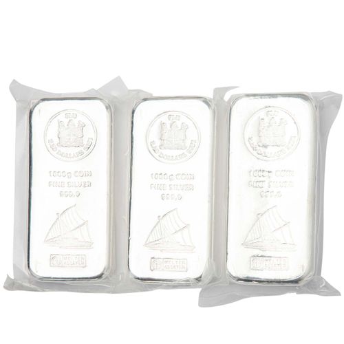 Fiji Inseln, 3 x 2.50 $ 2021, 3 Kilogramm Silber als Münzbarren, 斐济群岛，2.50美元2021&hellip;